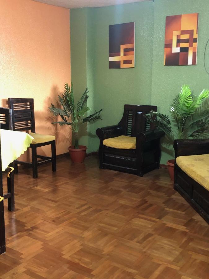 La Estacion Hostal Кіто Екстер'єр фото