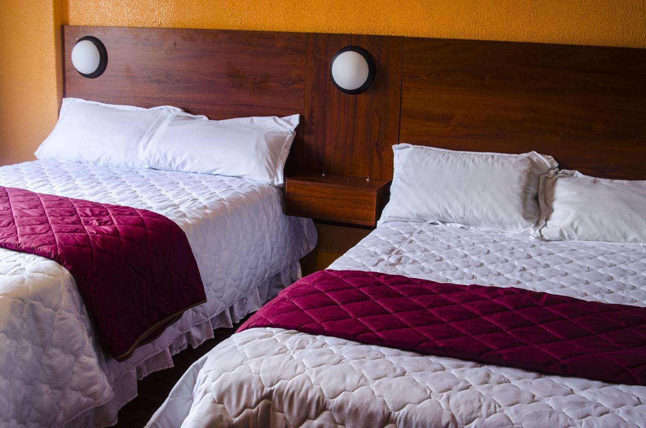 La Estacion Hostal Кіто Екстер'єр фото